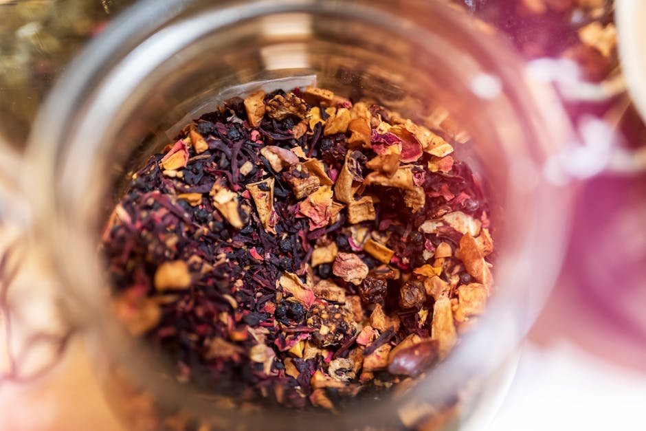 Top 5 ceaiuri energizante naturale (pentru focus / sport / fără crash)